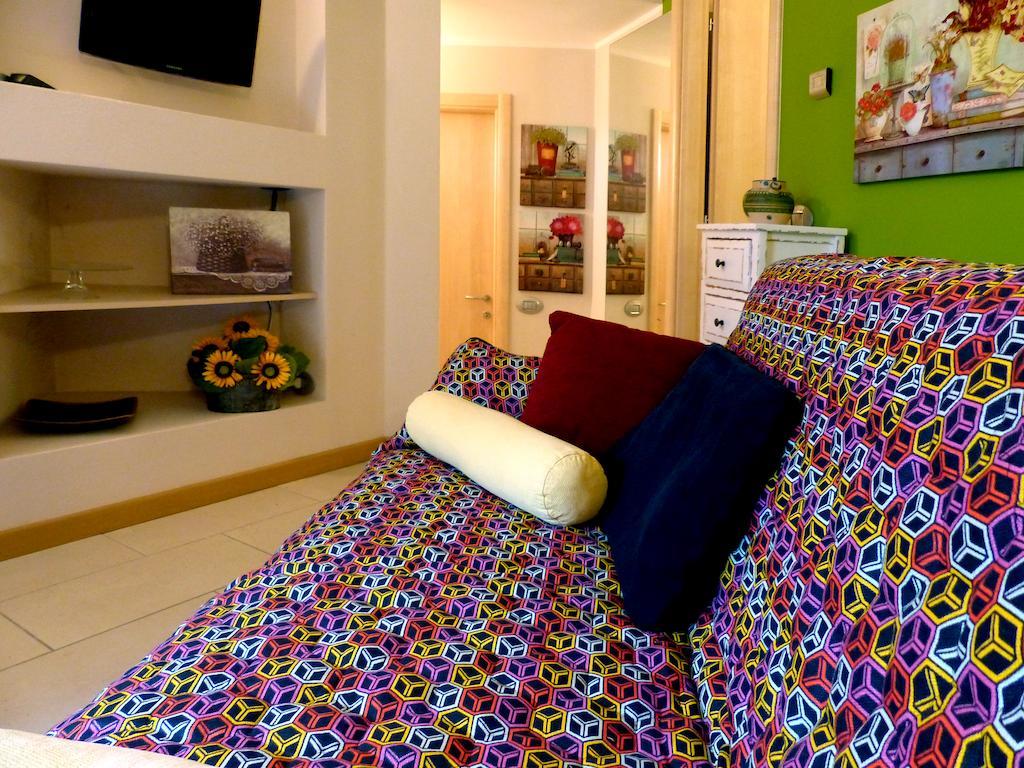 Residence Giglio Comer See غْرافيدونا الغرفة الصورة