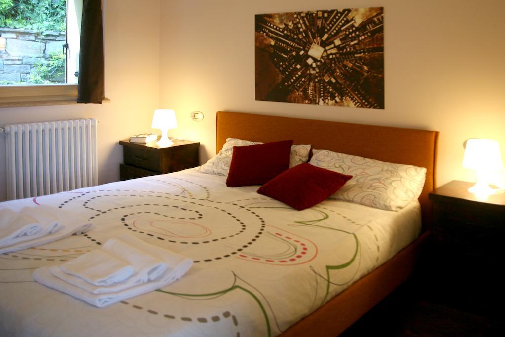 Residence Giglio Comer See غْرافيدونا الغرفة الصورة